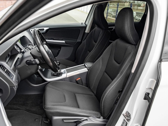 Volvo XC 60 cena 54900 przebieg: 269607, rok produkcji 2014 z Legnica małe 781